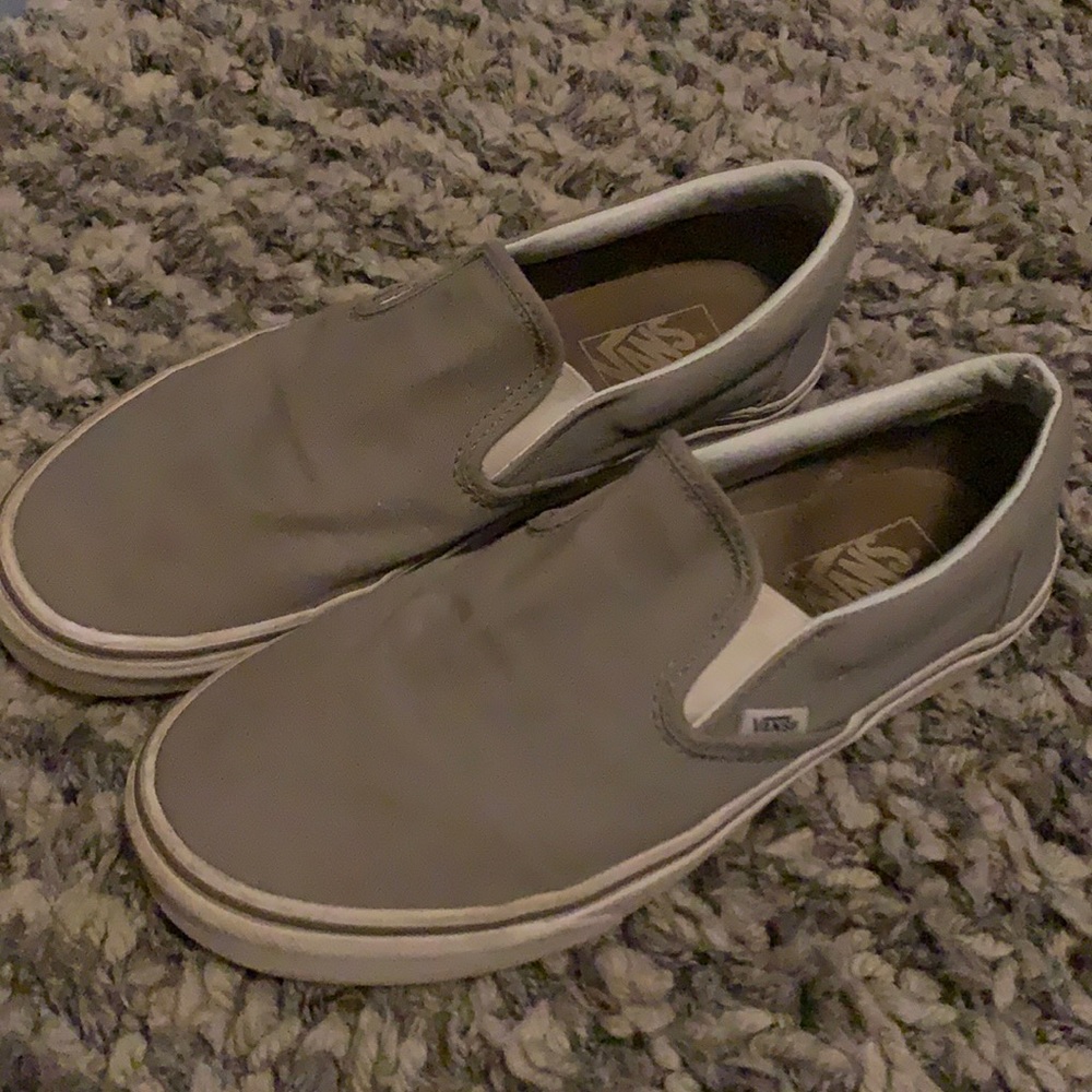 Women’s Gray Vans